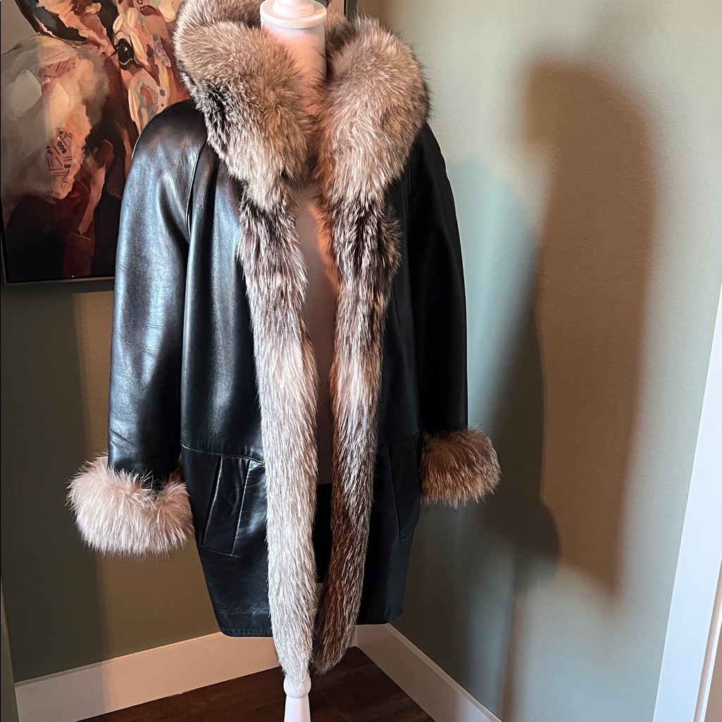 Luxurious Black Leather Coat With Fox Fur Lined Hood And Trim